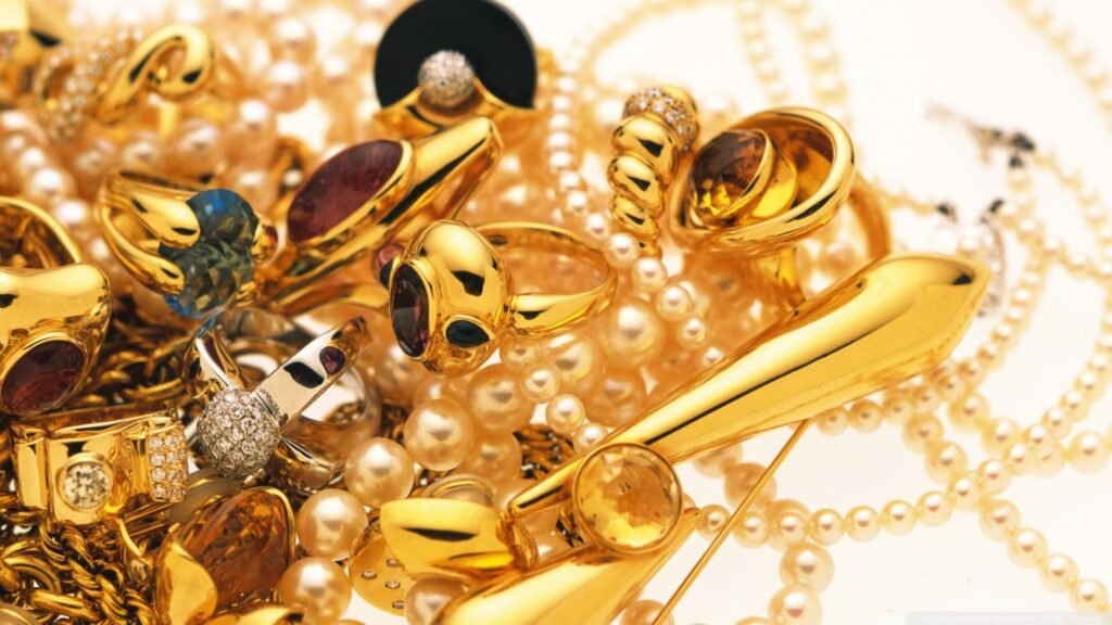 தங்க நகைகள், Gold jewels, 2லட்சம் ரொக்கம் ,2 Lakhs cash ,கொள்ளை, theft