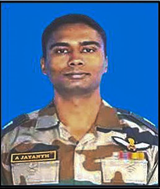 இராணுவ வீரர் மேஜர் ஜெயந்தின் உடல் நல்லடக்கம் Army soldier Major Jayant's body cremated