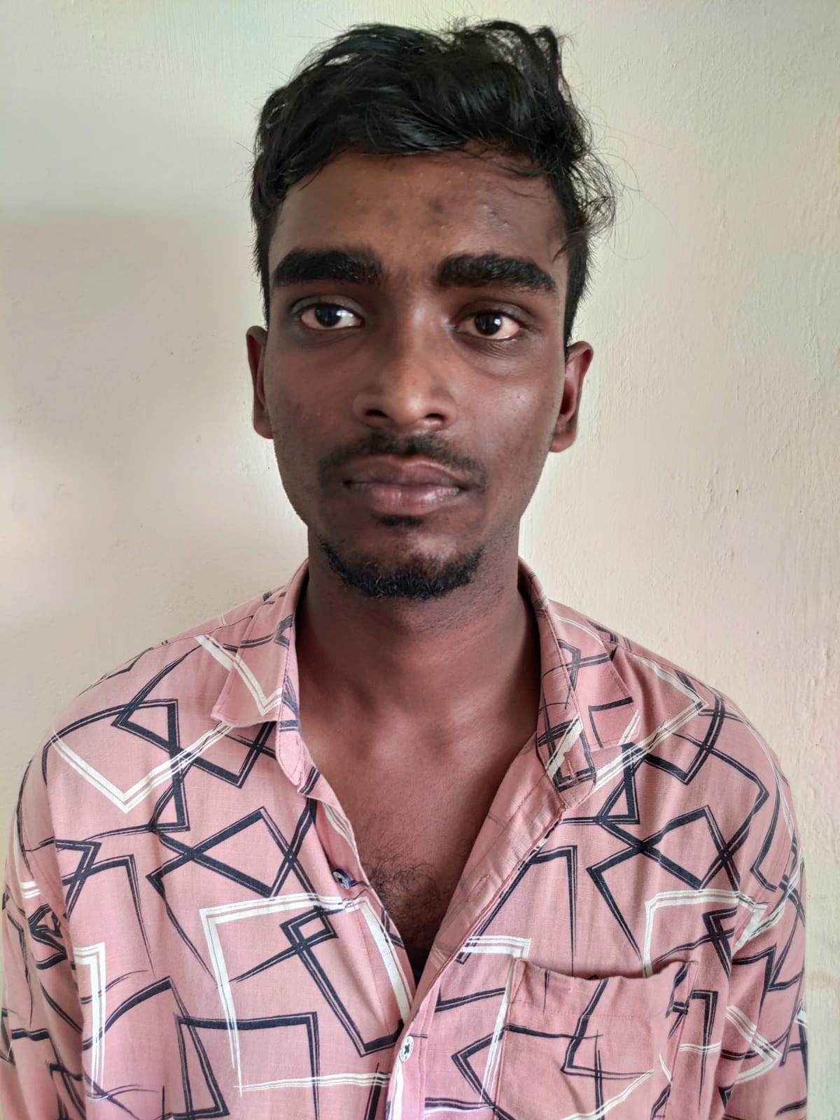 பெட்ரோல் டேங்கில்