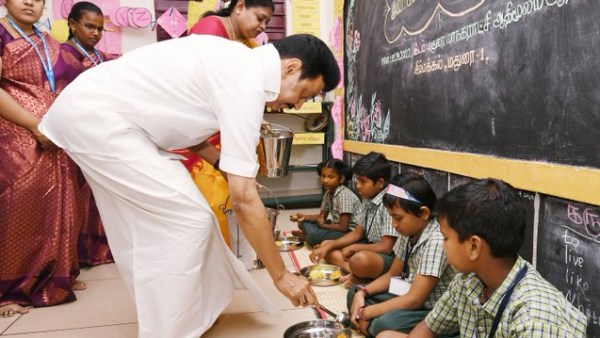 காலை உணவு திட்டம்