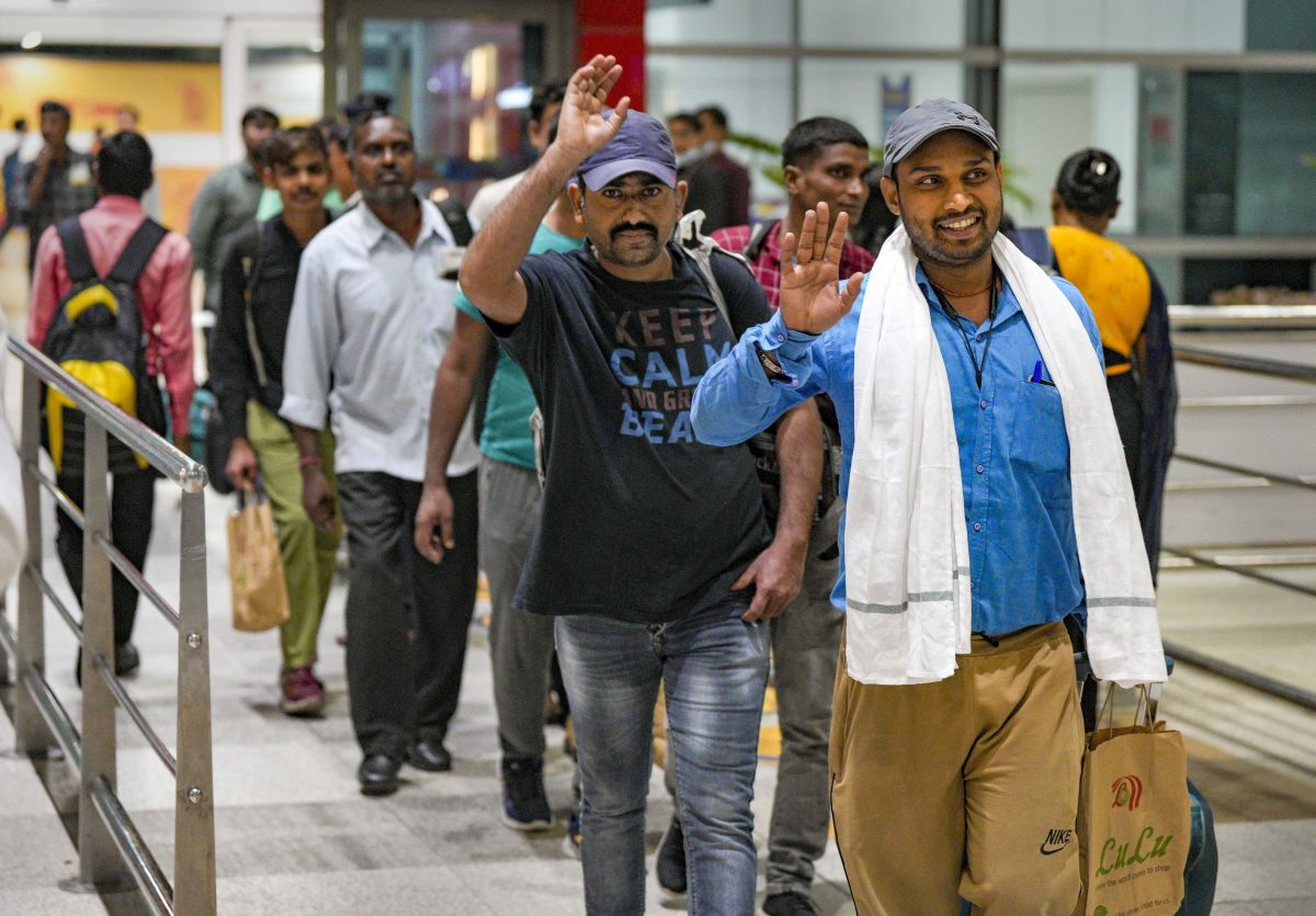 சூடானில் இருந்து மீட்கப்பட்ட இந்தியர்கள் தாயகம் வருகை