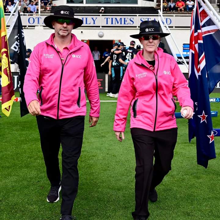 சர்வதேச கிரிக்கெட்