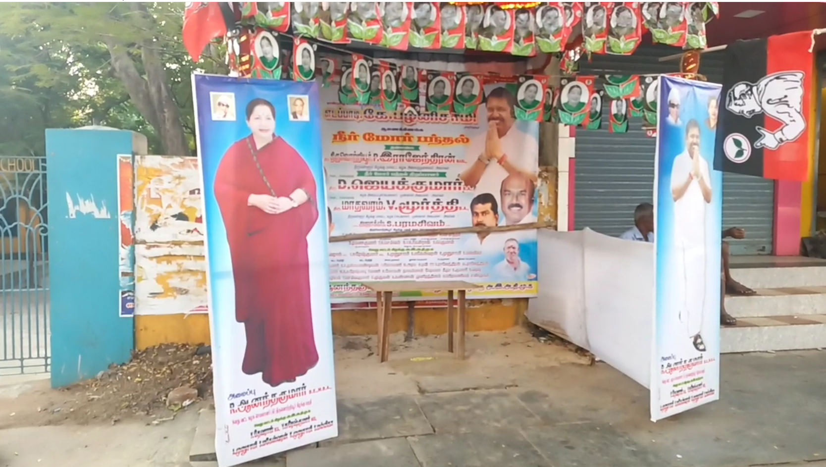 தண்ணீர் பந்தலில் ஒரு டம்லர் தண்ணீர் கூட வைக்காத அதிமுக