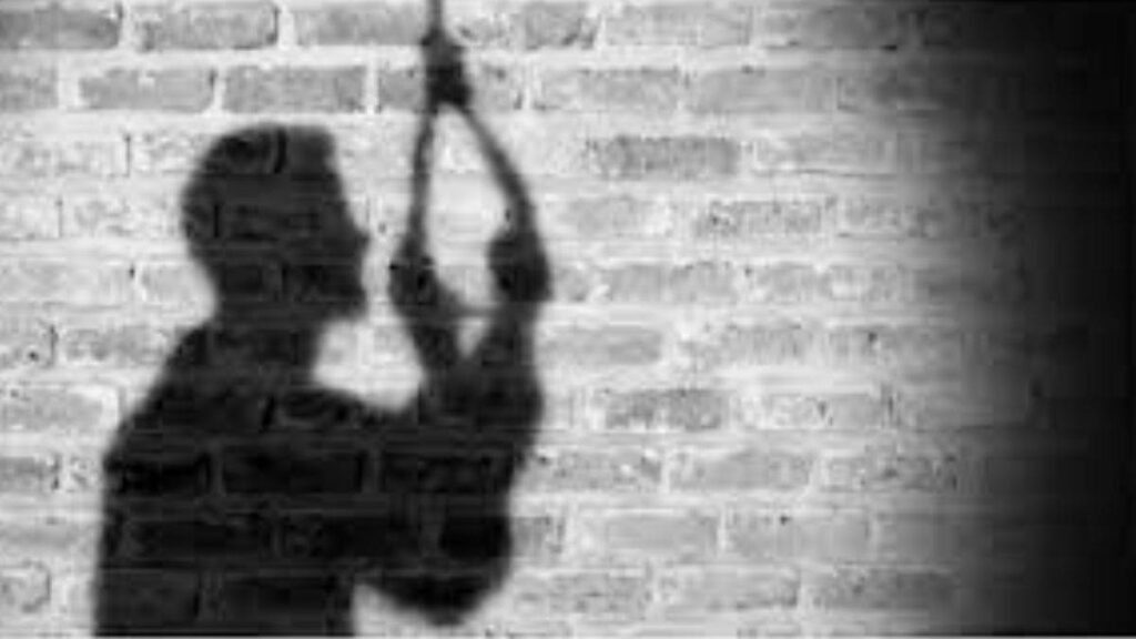 மகன் தற்கொலை.. மனைவியின் காதலனை கொன்ற தந்தை..