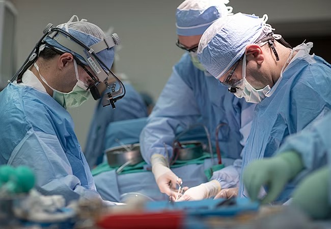 கோவையில் கொரோனாவால் இரண்டு பேர் உயிரிழந்தனர்