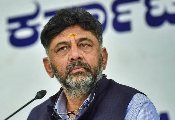 நேரில் ஆஜராக வருமானவரித்துறை நெருக்கடி - டி கே சிவகுமார்