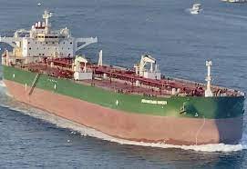 24 இந்தியர்களுடன் சென்ற எண்ணெய் கப்பல் சிறைபிடிப்பு