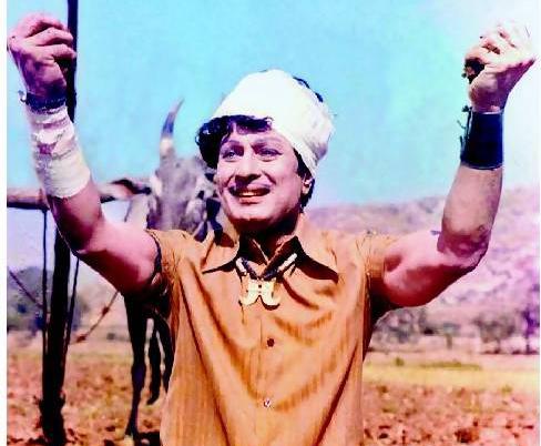 கலைஞருக்கு பேனா நினைவு சின்னம்-பகுத்தறிவின் அடையாளம்.