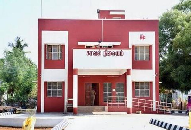 திருடனை விடாமல் விரட்டி பிடித்த ஆய்வாளர்