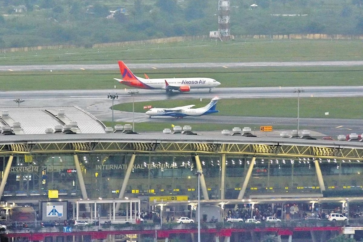 விமான நிலைய மேம்பாட்டுக் கட்டணம் உயர்வு