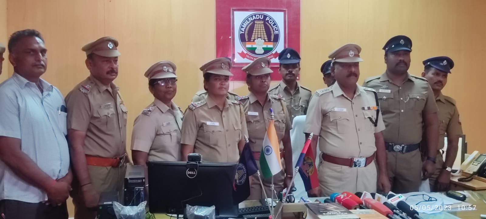 ரயில் நிலையத்தில் 3 மாத கைக் குழந்தையை விட்டுச் சென்ற பெற்றோர்