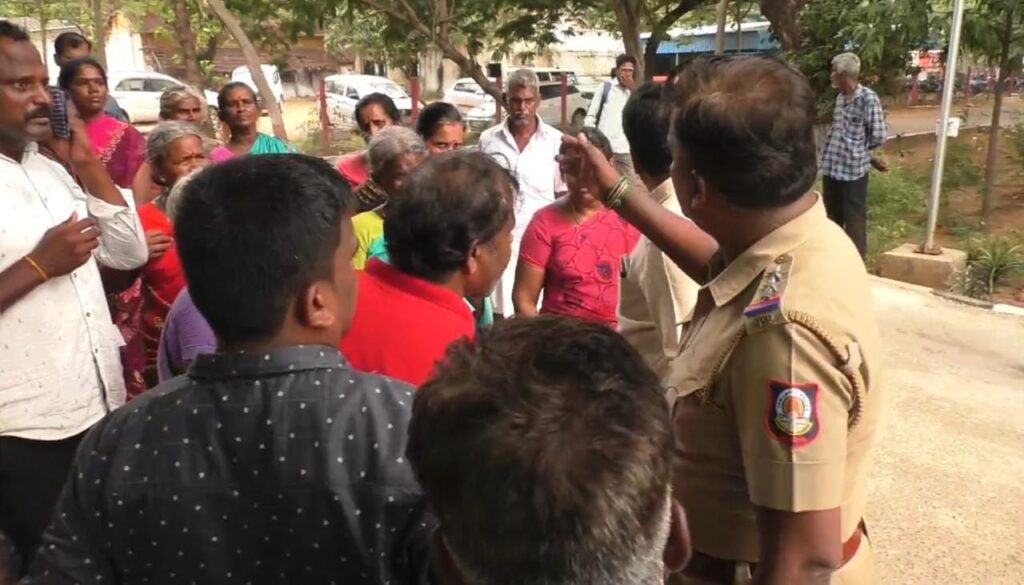 திருமுல்லைவாயல் காவலர் தூக்குப்போட்டு தற்கொலை