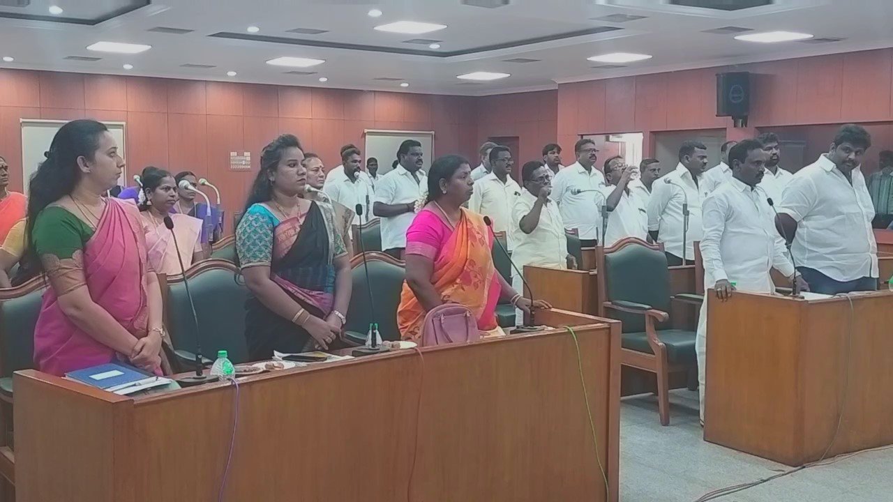 இது மக்கள் மன்றம் அதிகாரி மன்றம் கிடையாது - ஆசிம் ராஜா