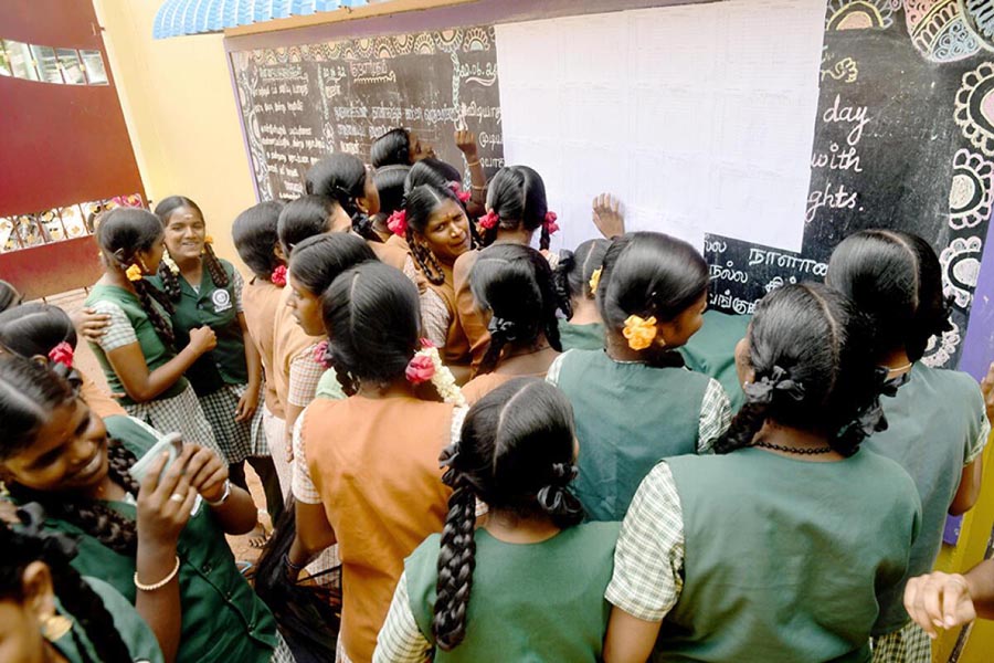 இன்று பிளஸ் 2 பொதுத் தேர்வு முடிவுகள் வெளியீடு