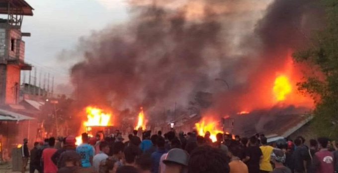 மணிப்பூர்- சாதித் தீயில் எரிகிறது