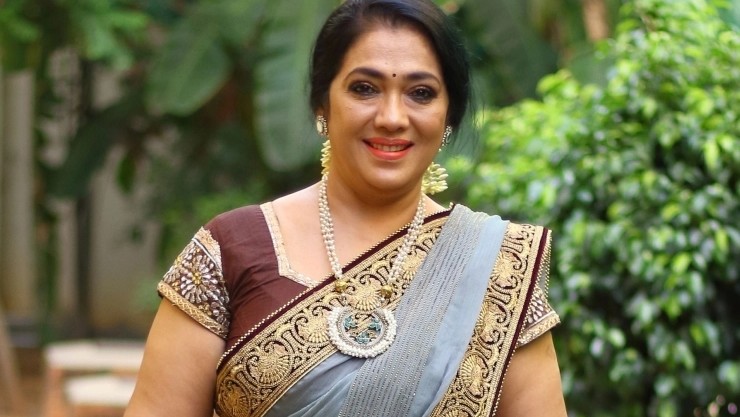 20 ஆண்டுகளுக்கு பின்னர் நாயகியாக நடிக்கும் நடிகை ரேகா 