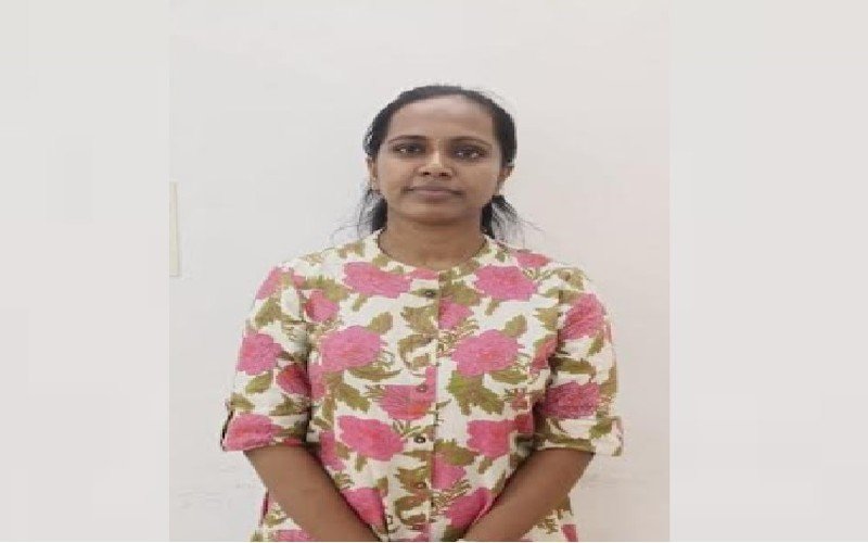 இளைஞரிடம் லட்சக்கணக்கில் சுருட்டி மோசடி செய்த பெண்...அதிரடியாக கைது செய்த காவல்துறை!