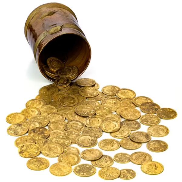 புதையலில் கிடைத்த தங்க நாணயங்களை விற்று கார், ஆட்டோ வாங்கிய கும்பல் கைது