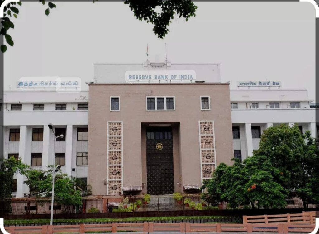 கடன் செலுத்த தவறியவர்களிடம் அபராத வட்டி வசூலிக்கக்கூடாது-வங்கிகளுக்கு ரிசர்வ் வங்கி எச்சரிக்கை