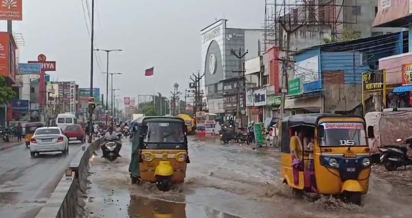 ஆவடியில் இடியுடன் கூடிய பலத்த மழை