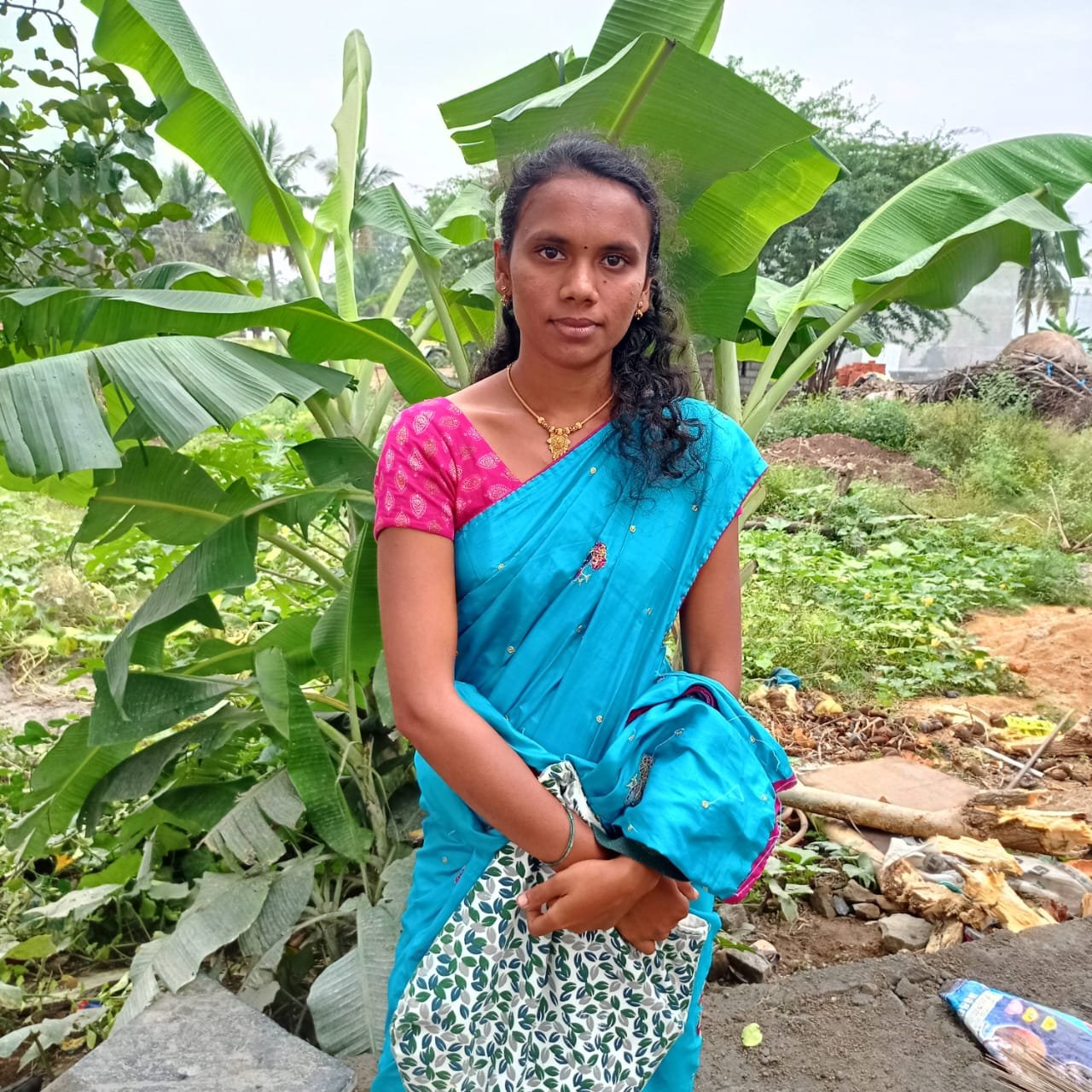 Youtube பார்த்து இயற்கை முறையில் குழந்தையை பெற்றெடுக்க முயற்சித்த இயற்கை ஆர்வளரால் பரிதாபமாக உயிரிழந்த மனைவி..