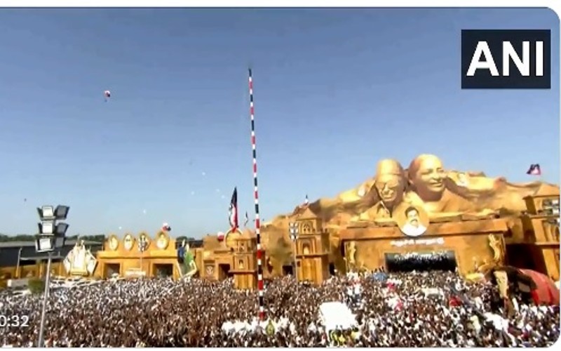 மதுரையில் அ.தி.மு.க. பொன்விழா எழுச்சி மாநாடு தொடங்கியது!