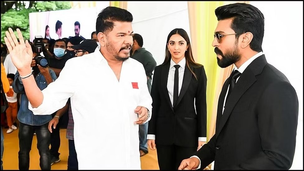 கிறிஸ்மஸ் தினத்தை குறி வைக்கும் ராம்சரணின் 'கேம் சேஞ்சர்'!
