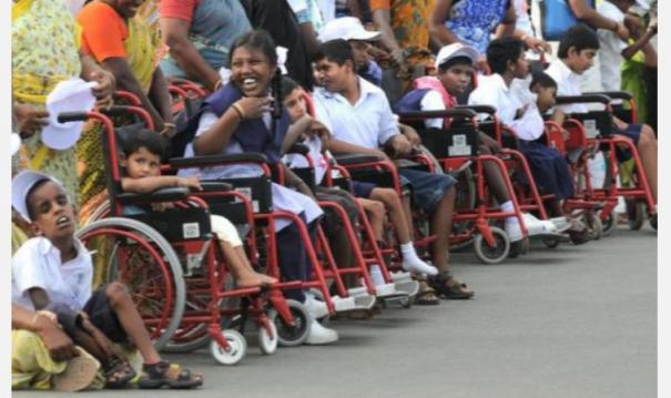 இலவச மருத்துவ வாகனம்-இந்தியன் ஆயில் நிறுவனம்