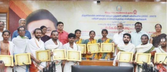 ஒட்டு மொத்த இந்தியாவில் மிகப் பெரிய ஏமாற்றத்தை பாஜக சந்திக்கும்: கி.வீரமணி