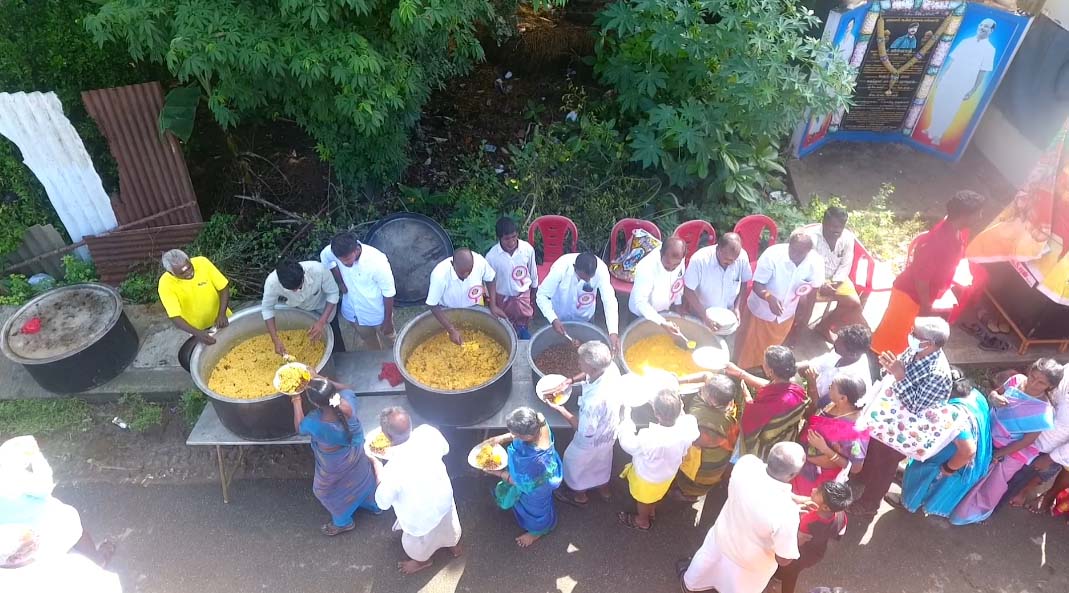 ஸ்ரீ ராதா ருக்மணி ஸமேத ஸ்ரீ வேணு கோபால பெருமாள் ஆலய கும்பாபிஷேகம் – திரளான பக்தர்கள் பங்கேற்பு