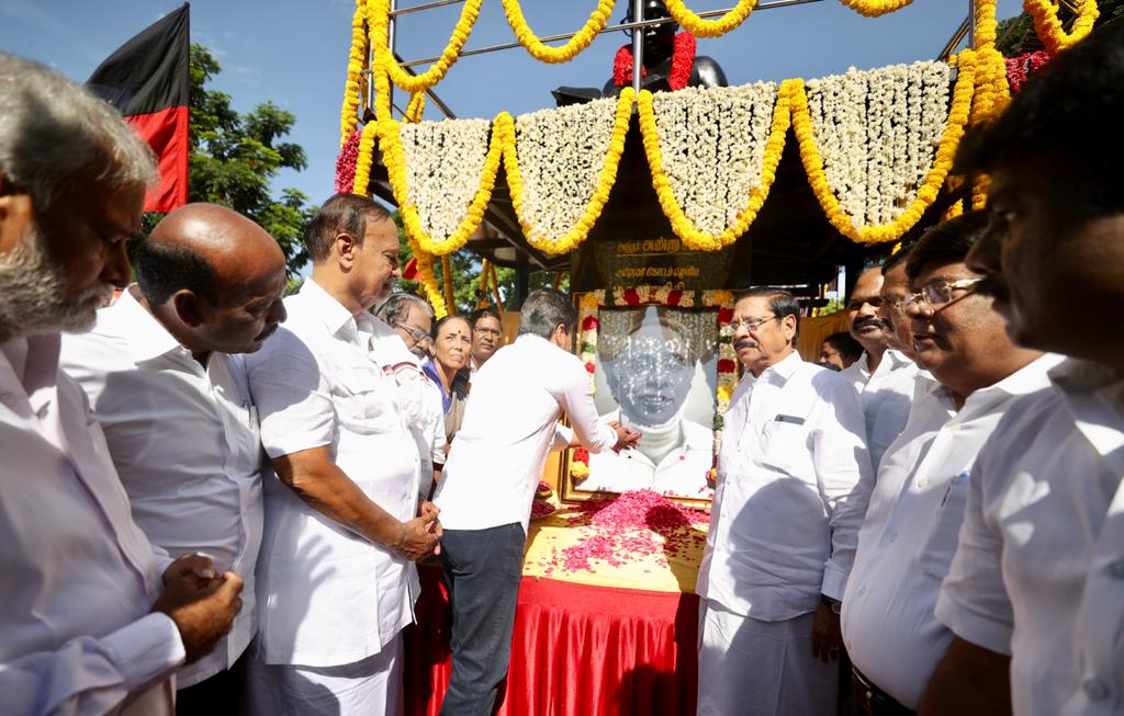 அண்ணா அவர்களின்115வது பிறந்தநாள் -திமுக சார்பில் மரியாதை