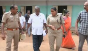 தலைமை ஆசிரியர்