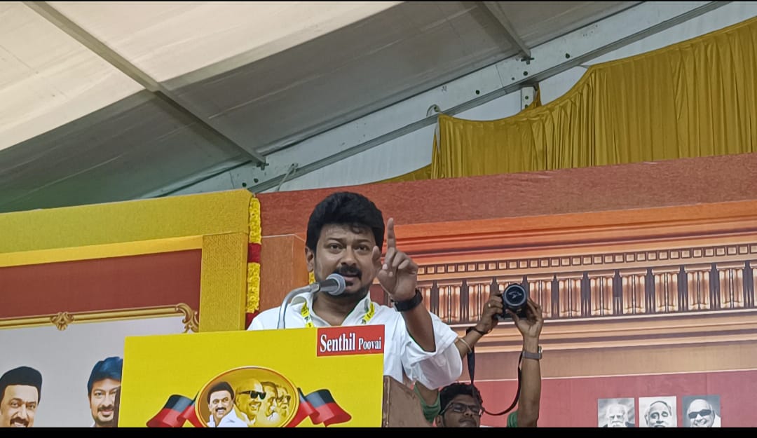 அண்ணா திமுக குப்பை-பிஜேபி விசபாம்பு-அமைச்சர் உதயநிதி பேச்சு: