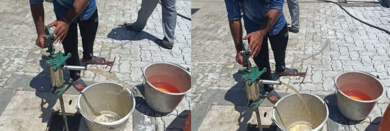 ஆவடி அடுத்து திருமுல்லைவாயல் பகுதி நயாரா பெட்ரோல் பங்கில், பெட்ரோலில் தண்ணீர் கலப்படம்.