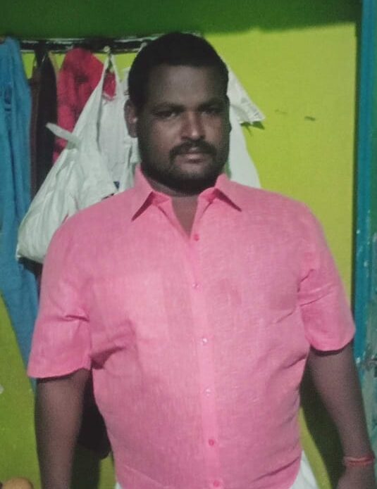 இரு சக்கர வாகனத்தில் மார்க்கெட் சென்ற வாலிபர் விபத்தில் பலி 