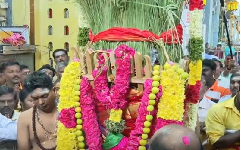 குலசேகரப்பட்டினத்தில் தசரா திருவிழா தொடங்கியது!