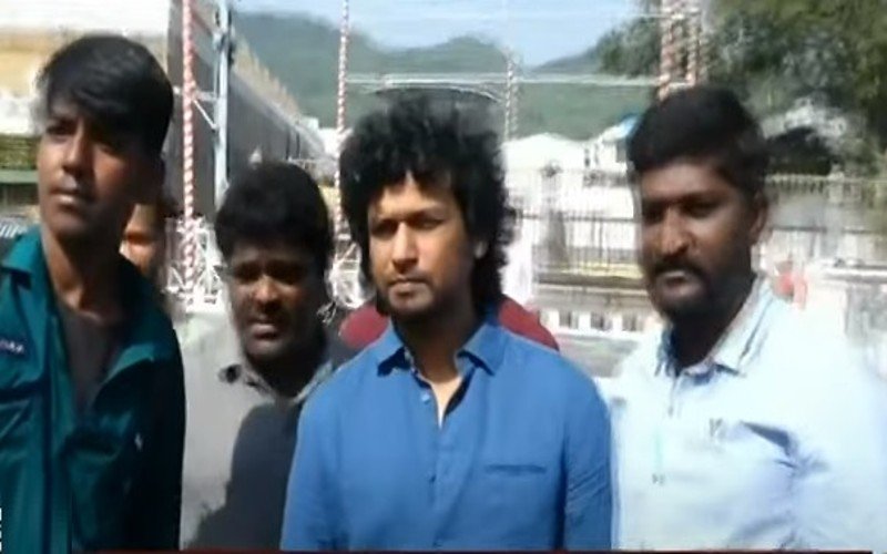 அலிப்பிரியிலிருந்து திருப்பதிக்கு பாதயாத்திரையாகச் சென்ற இயக்குநர் லோகேஷ் கனகராஜ்!