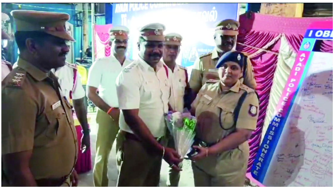 ஆவடியில் வாகன ஓட்டிகளுக்கு சாலை விபத்து குறித்து விழிப்புணர்வு