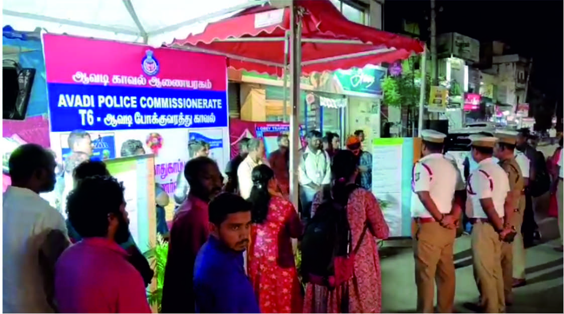 ஆவடியில் வாகன ஓட்டிகளுக்கு சாலை விபத்து குறித்து விழிப்புணர்வு