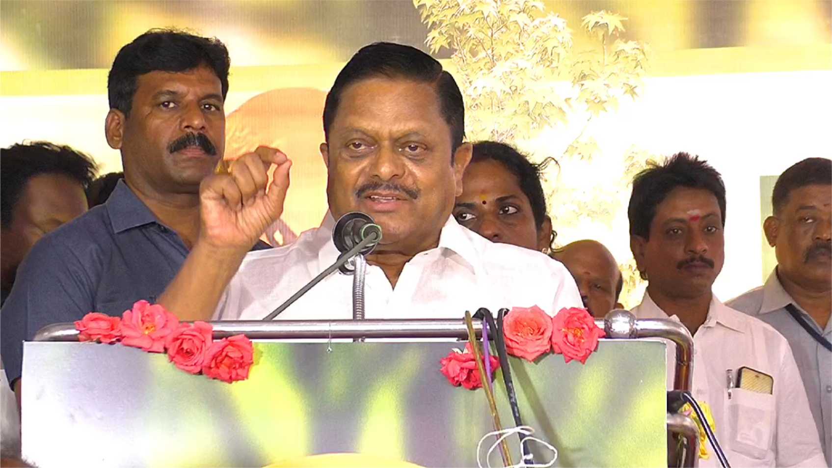 வேறானவர் கலைஞர்..!!விழுதானவர் தலைவர்.! – நலத்திட்டப் பணிகள் மற்றும் அலுவலகம் திறப்பு விழா