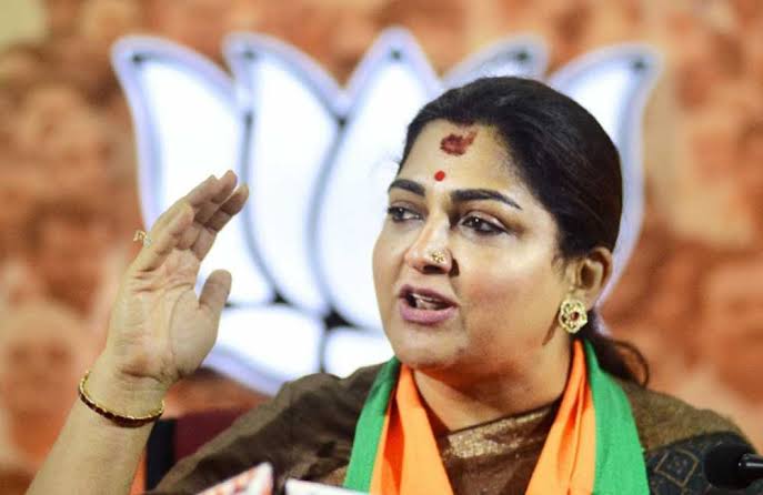 சர்ச்சையை கிளப்பிய குஷ்புவின் பதிவு.... 'சேரி மொழி'யால் உருவான சிக்கல்!