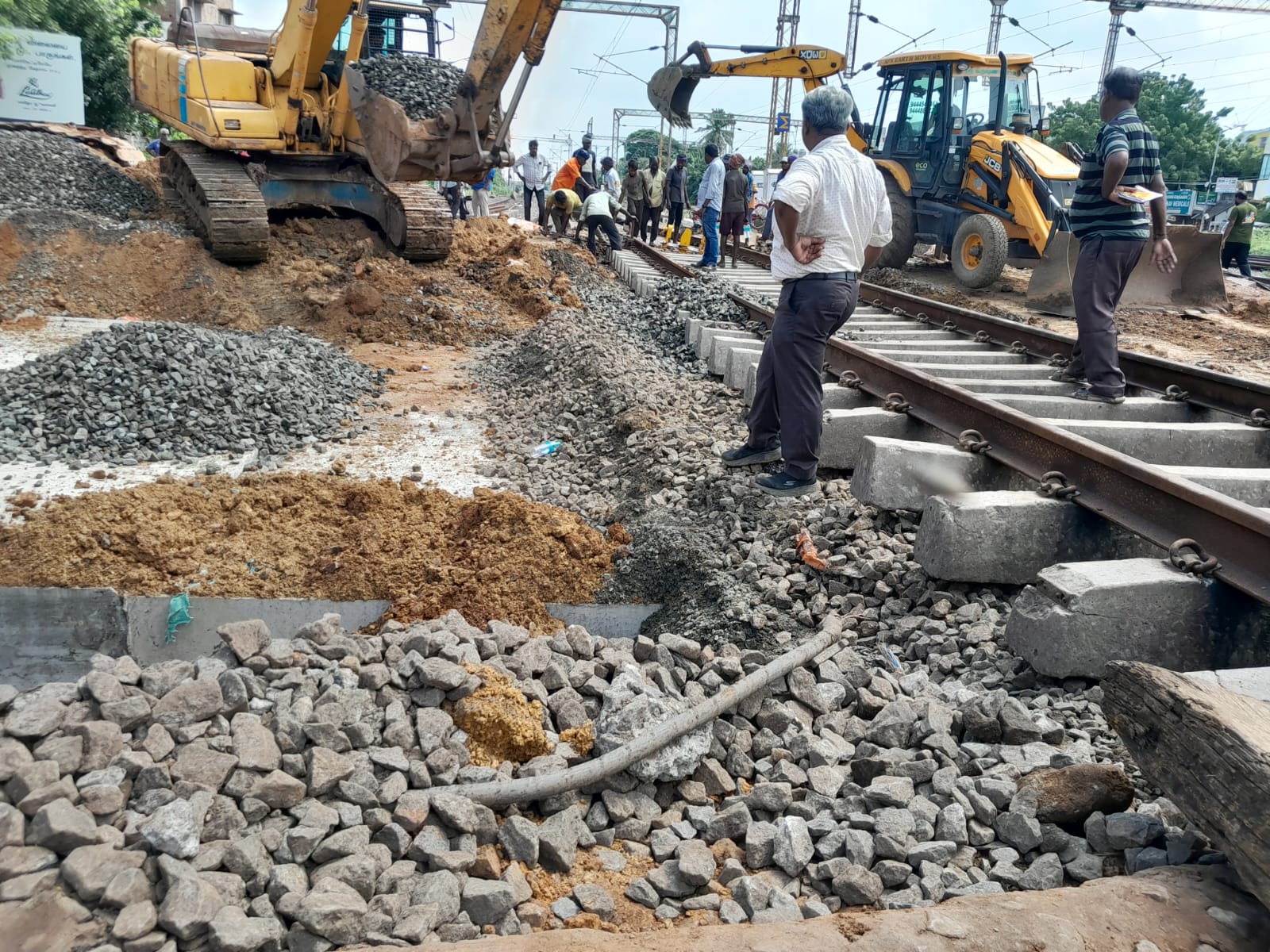 விபத்து அபாயத்தை நீக்கும் நோக்கமாக-பாதசாரி கம் டூ வீலர் சுரங்கப்பாதை