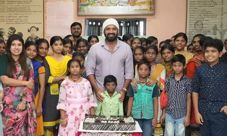 பிறந்தநாள் அன்று அருண் விஜய் செய்த நெகிழ்ச்சி சம்பவங்கள்....!

