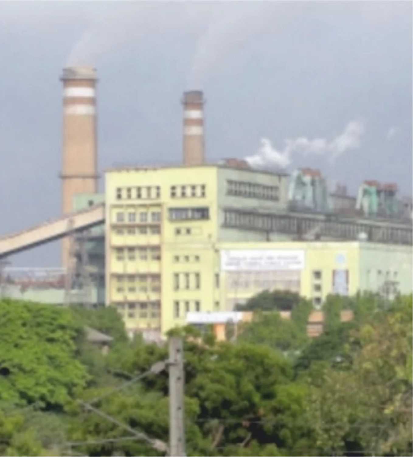 சுற்றுச்சூழல் பாதிப்பு நிறுவனங்களில் மாசுக்கட்டுப்பாட்டு வாரியம் சென்சார் கருவிகளை பொருத்த வேண்டும் - கலாநிதி வீராசாமி