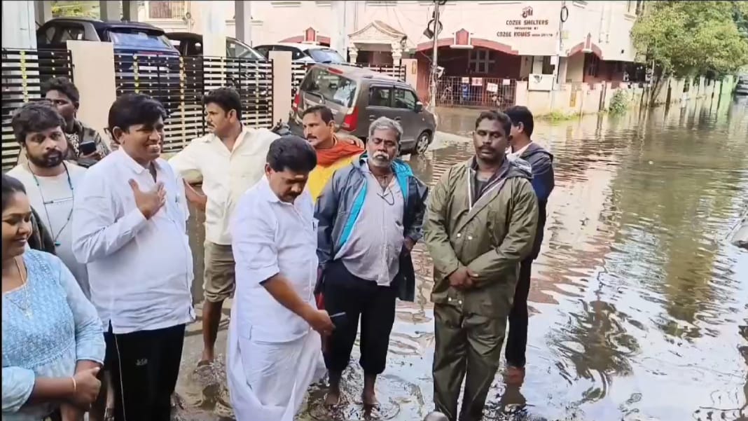 சென்னை மாநகராட்சி ஆணையரிடம் வேண்டுகோள் விடுத்த முன்னாள் சட்டமன்ற உறுப்பினர்!