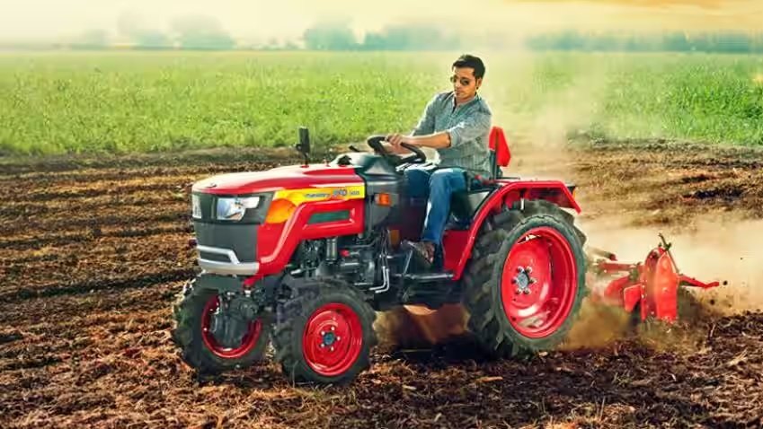 'மடிக்கும் ஸ்மார்ட்போன்கள் முதல் திவாலான விமான நிறுவனம் வரை'- 2023- ல் வணிகம் சார்ந்த நிகழ்வுகள் குறித்த தொகுப்பு! 