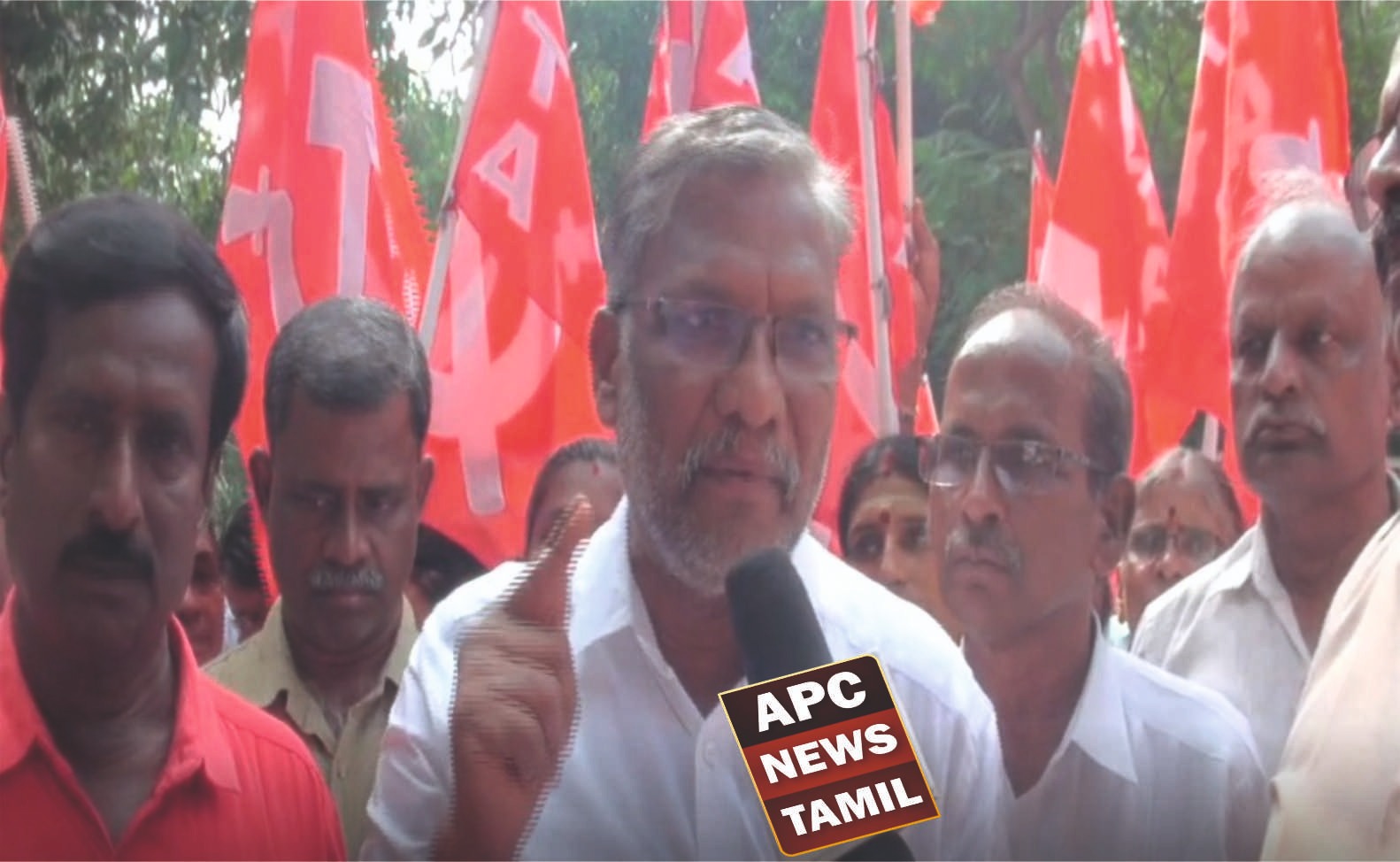 ஆவடியில் திடீர் போராட்டத்தில் ஈடுபட்ட பொதுமக்கள்