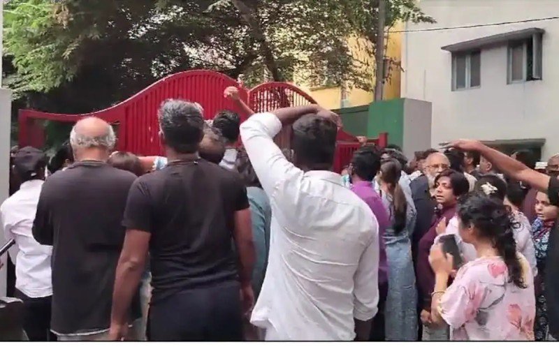 பெங்களூருவில் 28 பள்ளிகளுக்கு வெடிகுண்டு மிரட்டல்!