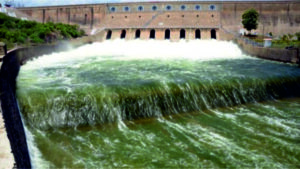 மேட்டூர் அணையிலிருந்து 10 நாட்களுக்கு தண்ணீர் திறக்க வேண்டும் – டாக்டர் இராமதாஸ் வேண்டுகோள்!