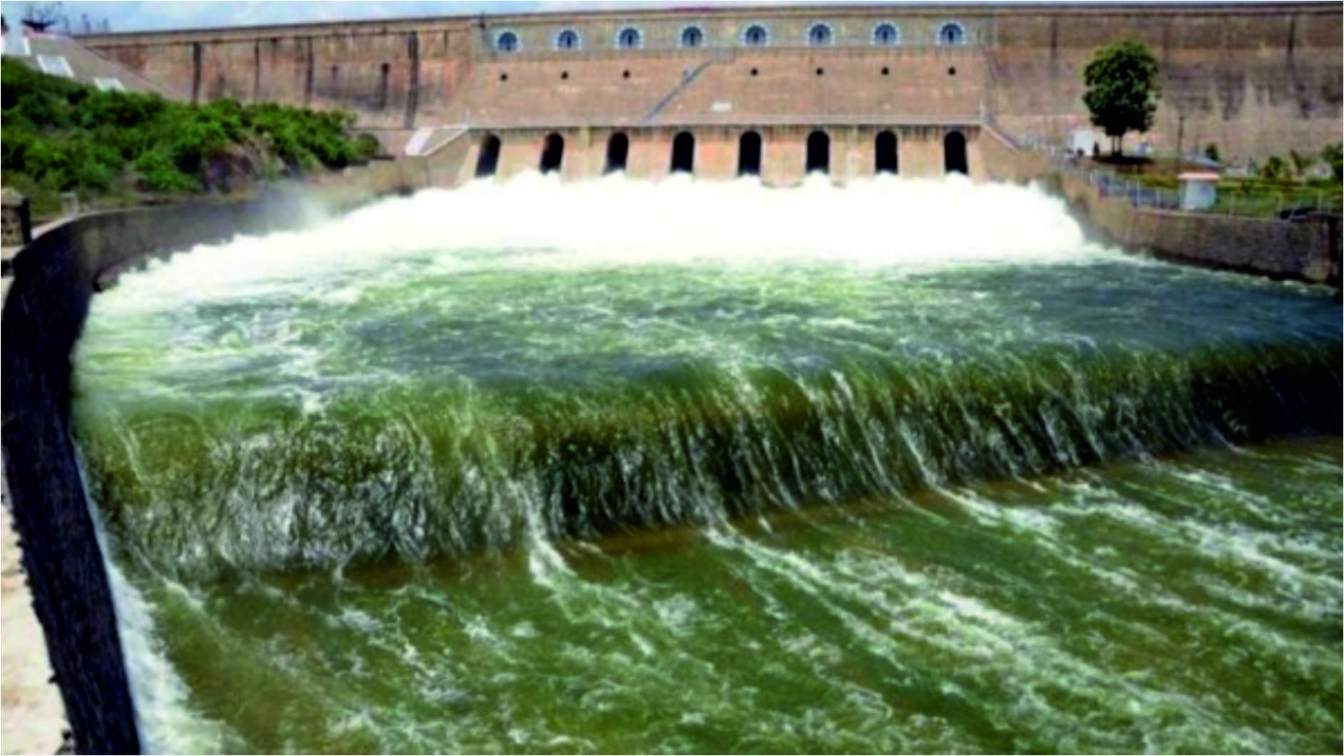 மேட்டூர் அணையிலிருந்து 10 நாட்களுக்கு தண்ணீர் திறக்க வேண்டும் – டாக்டர் இராமதாஸ் வேண்டுகோள்!